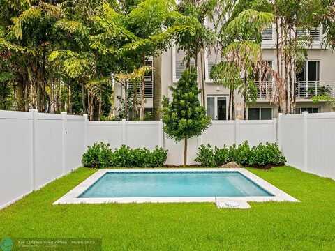 808 SE 12th Street, Fort Lauderdale, FL 33316