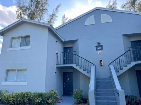 Lake Terry Dr, West Palm Beach, FL 33411