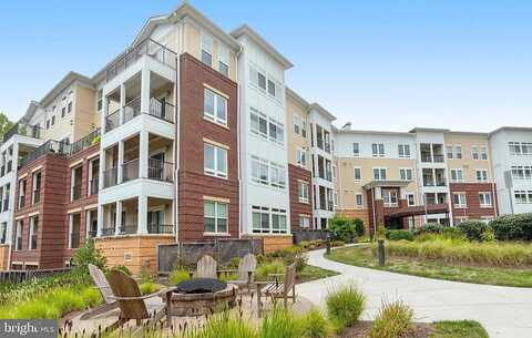 Silver King Court, Fairfax, VA 22031