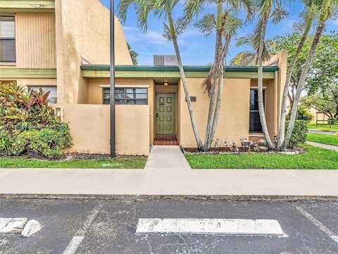 Nw 14Th Ct, Pembroke Pines, FL 33024