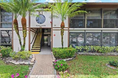 S Belfort Cir, Tamarac, FL 33321