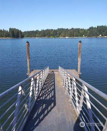 Shorewood Drive, Bremerton, WA 98312