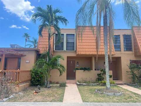 Limetree Ln, Pembroke Pines, FL 33024