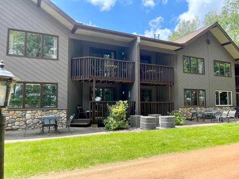 Northern Road, Minocqua, WI 53548