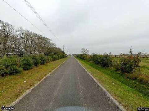 Todd Road, Winnie, TX 77665