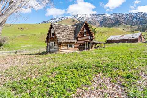 Nahahum Canyon Road, Cashmere, WA 98815