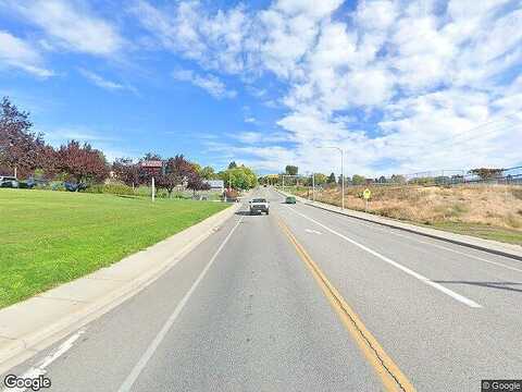 8Th Street Ne, East Wenatchee, WA 98802
