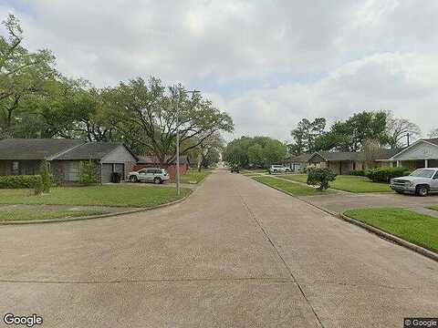 Laverne St, Houston, TX 77080