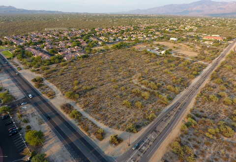 W Sumter Drive, Tucson, AZ 85742
