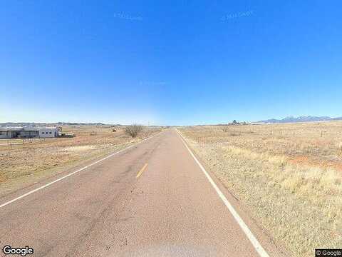 Acres Az-82, Huachuca City, AZ 85616