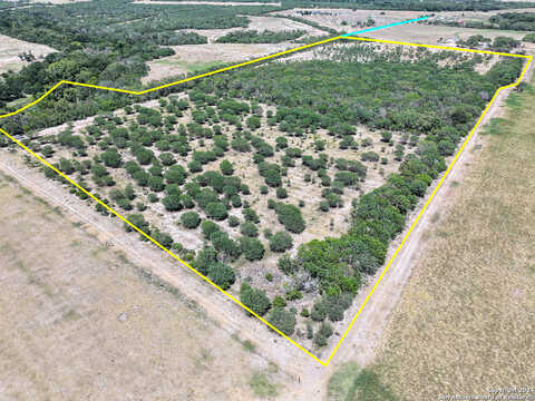 County Road 226, Poth, TX 78114