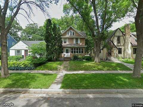 Ashland, SAINT PAUL, MN 55104