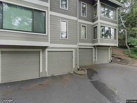 107Th, BELLEVUE, WA 98004