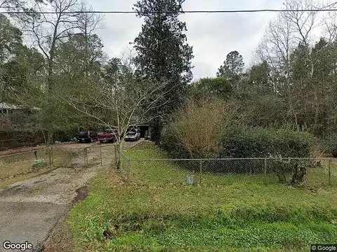 Pineview, MANDEVILLE, LA 70471