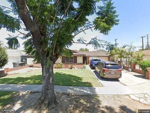 Maddock, SANTA ANA, CA 92704