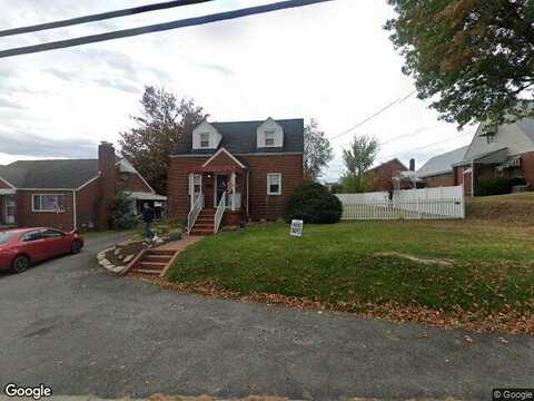 Leechburg, NEW KENSINGTON, PA 15068