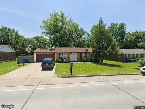 Upper Bottom, SAINT CHARLES, MO 63303