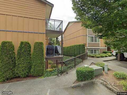 126Th Ave Ne, KIRKLAND, WA 98033