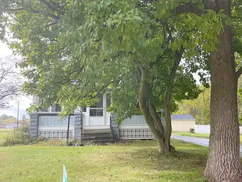 Hallock Young, WARREN, OH 44481