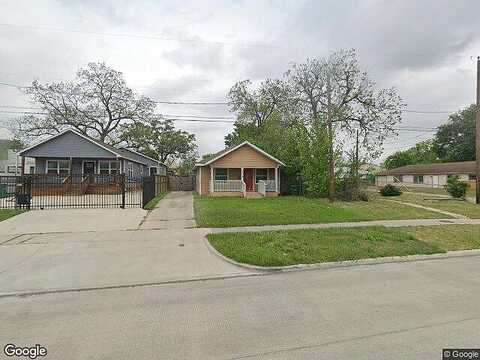 North, HOUSTON, TX 77022