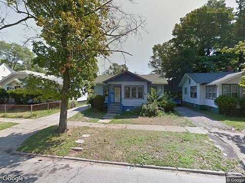 Lavette, BENTON HARBOR, MI 49022