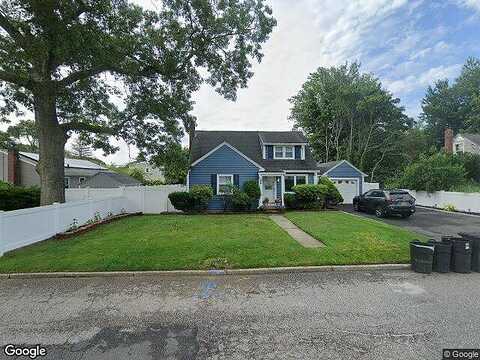 Harris, PATCHOGUE, NY 11772