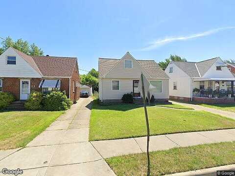 216Th, CLEVELAND, OH 44119