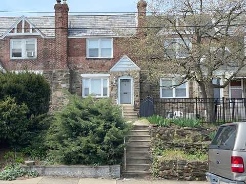 Fairfax, DREXEL HILL, PA 19026