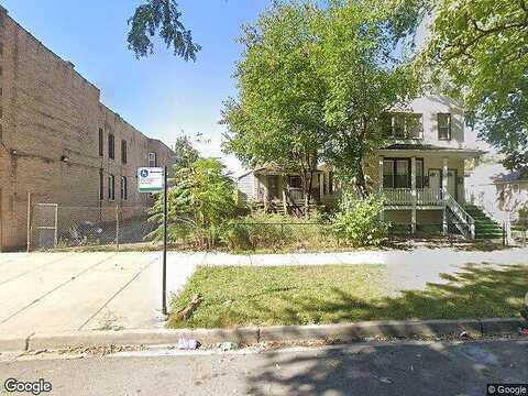 Mackinaw, CHICAGO, IL 60617