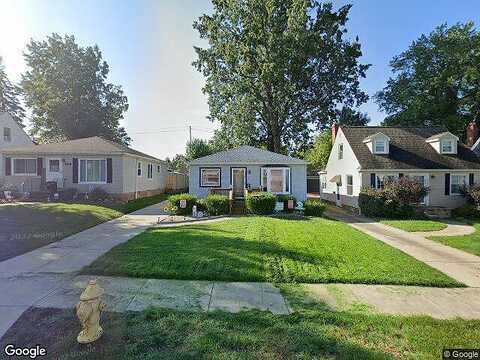 Pinegrove, CLEVELAND, OH 44129