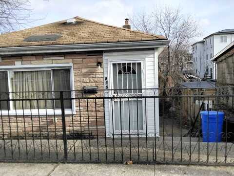 Euclid, BROOKLYN, NY 11208