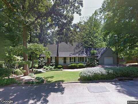 Ne Parkhill Place, Gainesville, GA 30501