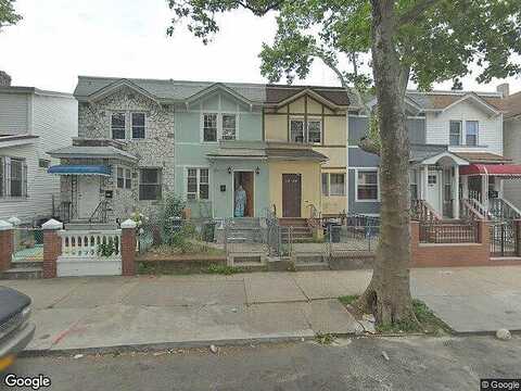 123Rd, RICHMOND HILL, NY 11418