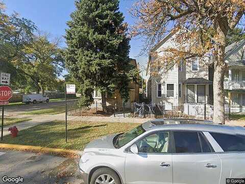 Saginaw, CHICAGO, IL 60617