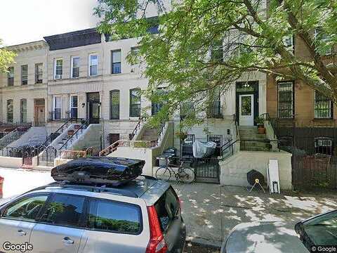 Quincy, BROOKLYN, NY 11238