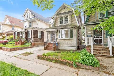 107Th Street, Richmond Hill, NY 11418