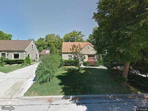 Harrison, MILWAUKEE, WI 53227