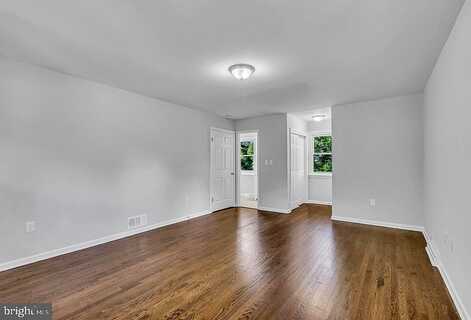 Blackwood, EWING, NJ 08628