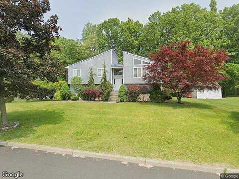 Janet, SPRING VALLEY, NY 10977