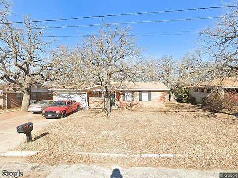 11Th, MINERAL WELLS, TX 76067