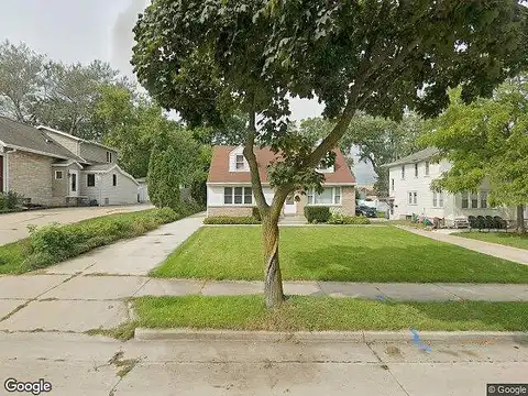 97Th, MILWAUKEE, WI 53214