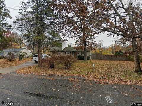 Belmore, ISLIP TERRACE, NY 11752