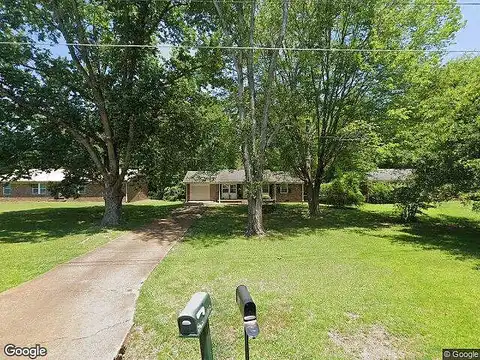 Rushmeade, JACKSON, TN 38305