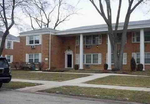 W Saint James St, Arlington Heights, IL 60005