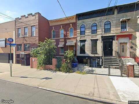 Sutter, BROOKLYN, NY 11207