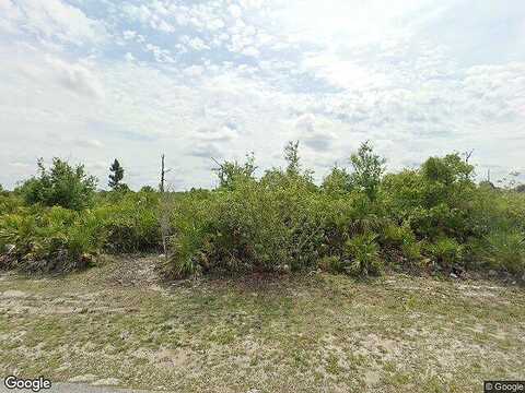 Mary, LEHIGH ACRES, FL 33974
