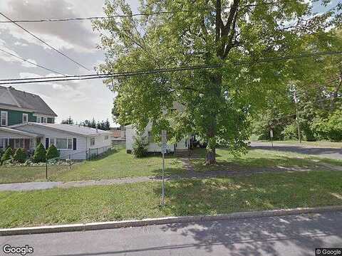 Danforth, SYRACUSE, NY 13208