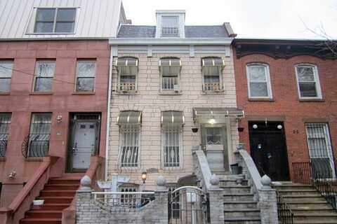 Monroe, BROOKLYN, NY 11216