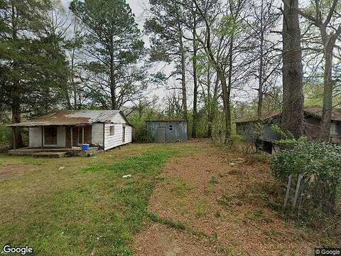 Avenue K, MCCOMB, MS 39648