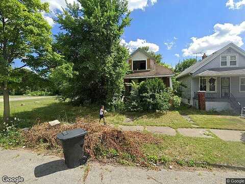 Traverse, DETROIT, MI 48213